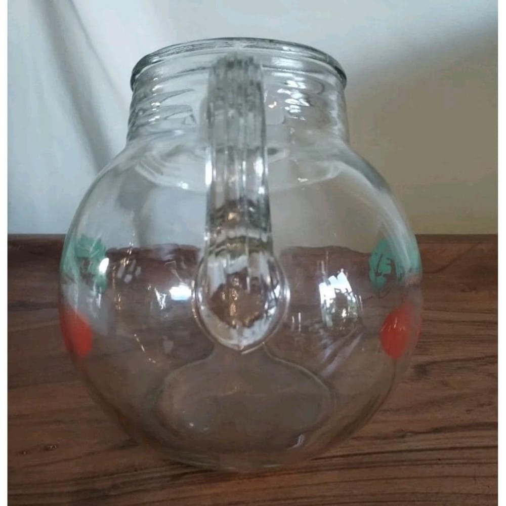 VINTAGE GLASS PITCHER w/ICE LIP BULBOUS TOMATO PRYOGRAPHICS JUICE PITCHER - Picture 2 of 5